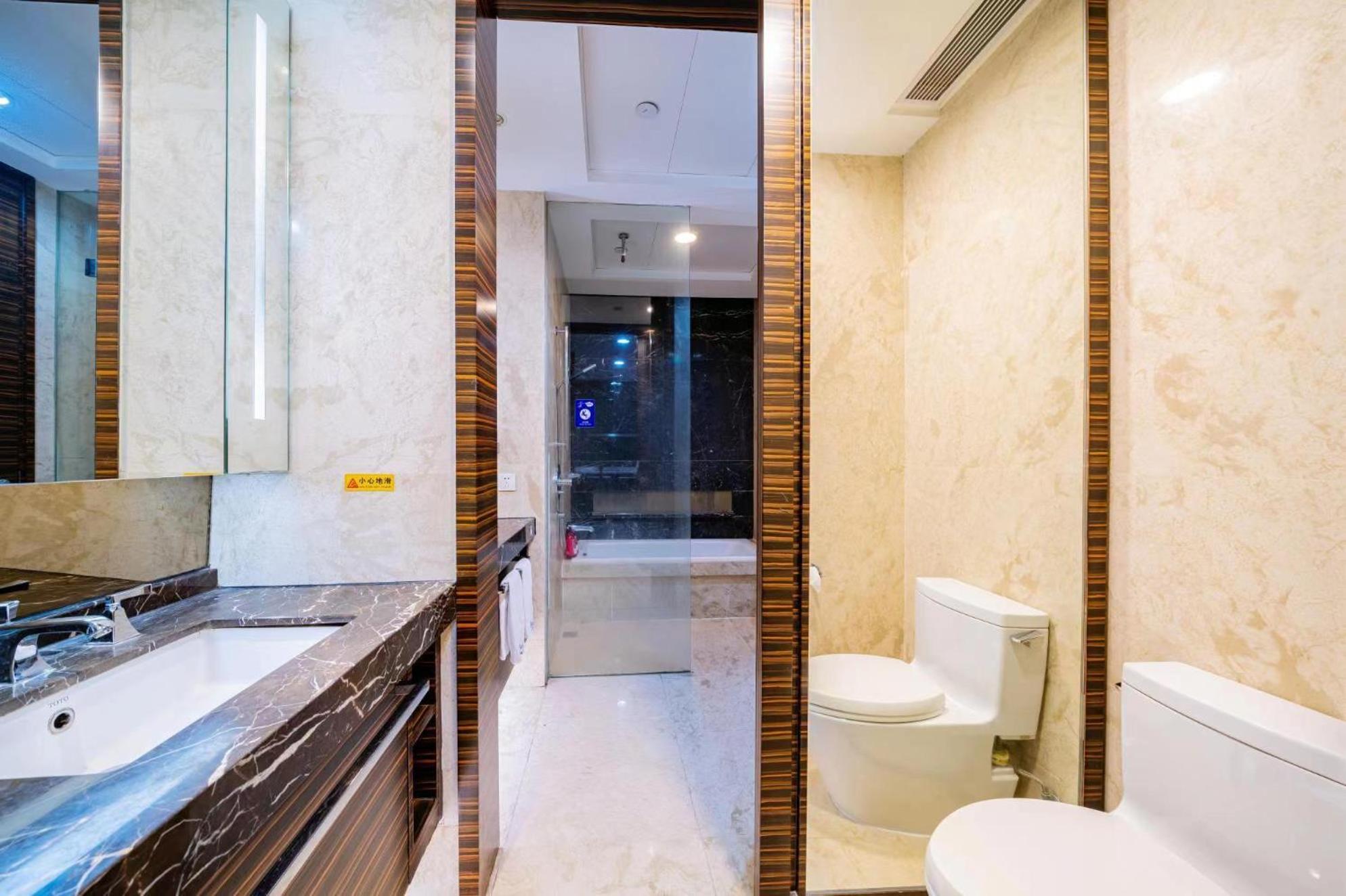 Estay Residence-Poly World Trade Center Cantão Exterior foto